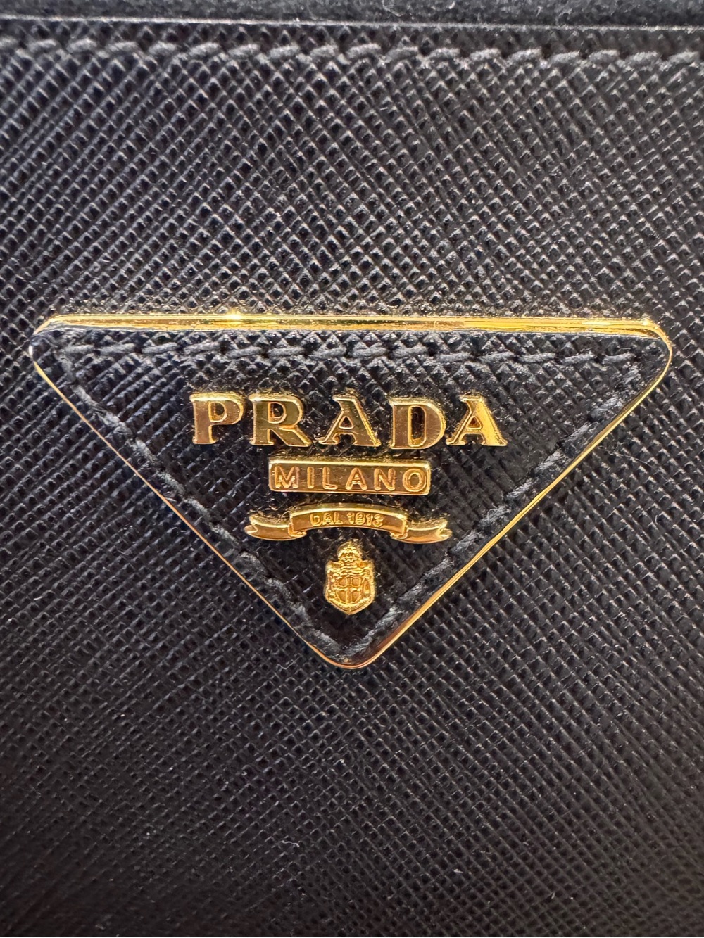 [Authentic] PRADA Saffiano Lux Galleria Medium Double Zip Tote in Black - Picture 3 of 16
